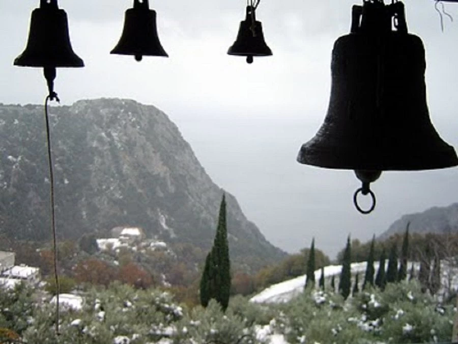 Πένθιμες κωδωνοκρουσίες σε όλους τους Ιερούς Ναούς της Πιερίας για τη Συμφωνία των Πρεσπών (βίντεο)